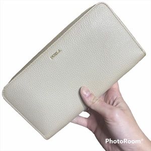 Furla Greige Babylon Zip Around Wallet
